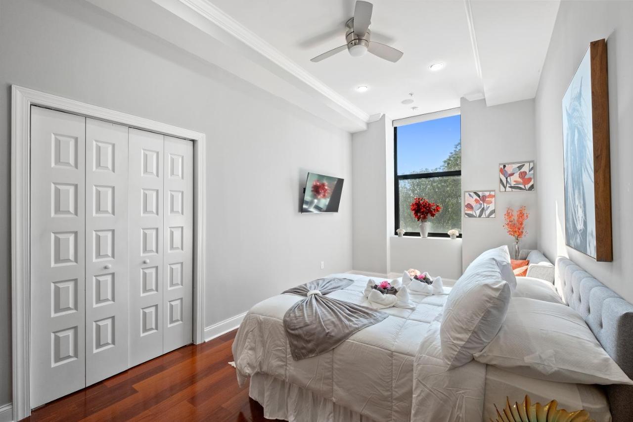 W Pool & Scenic Rooftop Apartment *