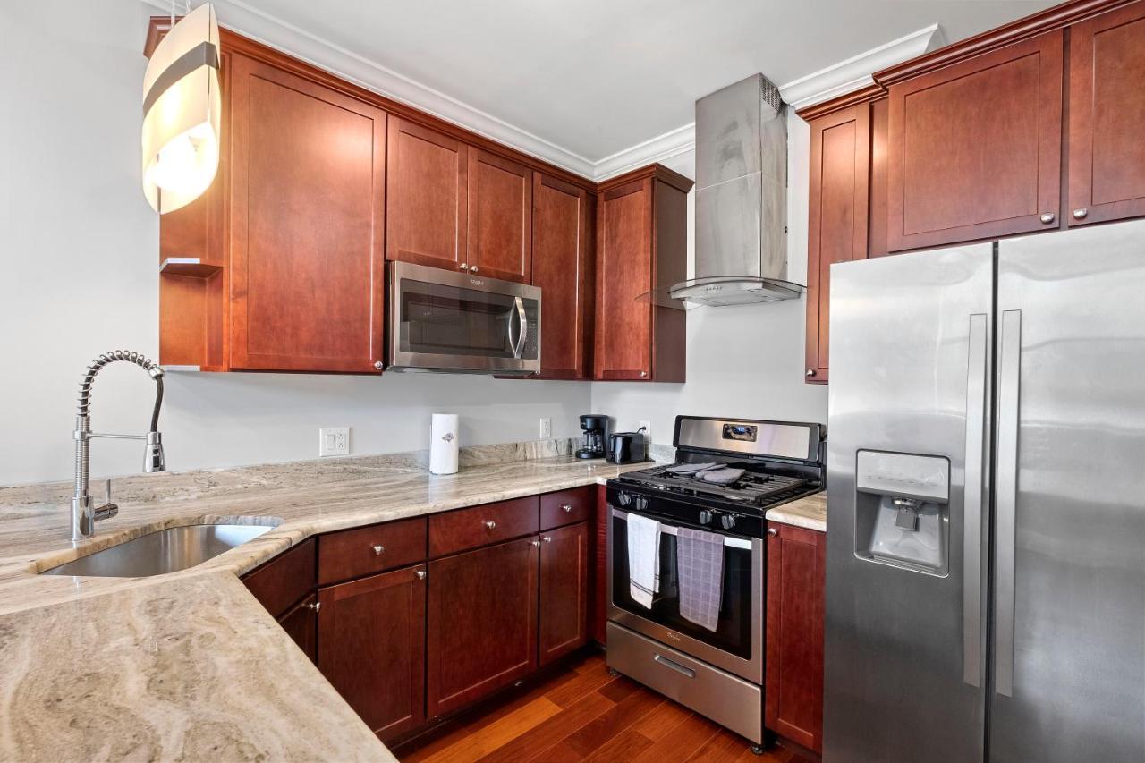 Apartment W Pool & Scenic Rooftop Philadelphia